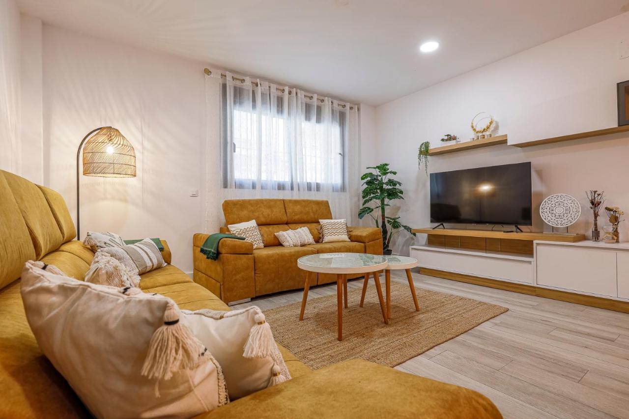 Family Home Suits Encantos De Sevilla Екстериор снимка